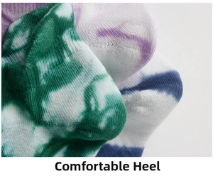 Detail of comfortable heel design on tie-dye cotton ankle socks with soft knit texture