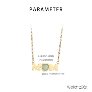 Size specifications and material details of the gold MOM heart pendant necklace
