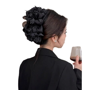 Grande pince à cheveux noire à fleurs multicouches rétro pour coiffures élégantes et chignons