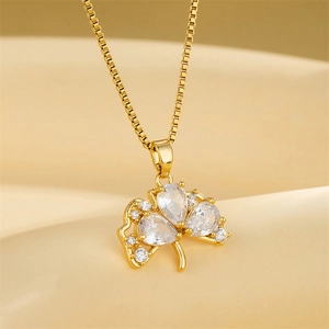 Minimalist Ginkgo Leaf Pendant Necklace Stainless Steel Zircon Inlaid Box Chain Elegant Jewelry For Women