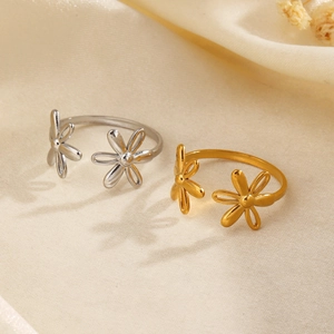 Daisy Flower Open Ring Stainless Steel Adjustable Double Floral Minimalist Finger Jewelry Fashion Gift For Women