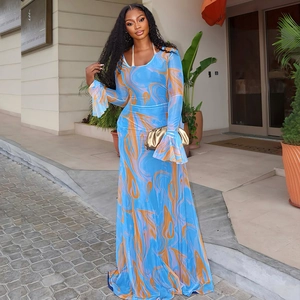 Robe longue moulante à manches longues évasées et imprimé tie-dye bleu pour femmes chic