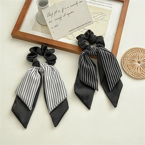Elegante Elastico Per Capelli A Strisce Bianche E Nere Con Nastro Per Donna Moda Satin Seta Fiocco Coda Di Cavallo Accessori