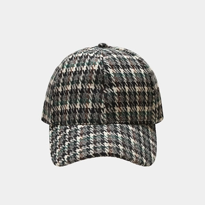 Vintage houndstooth pattern baseball cap in classic wool tweed fabric for men and women