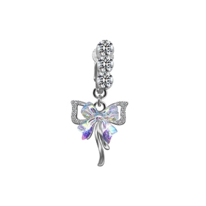 Piercing de nombril en argent avec zircons et un pendentif papillon arc-en-ciel