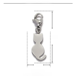 Detail showing dimensions of the stainless steel cat pendant with lobster clasp and 1g weight