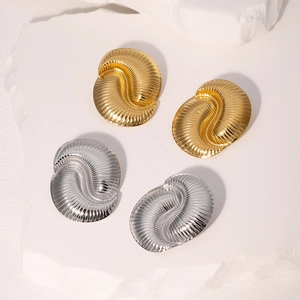 Boucles D'oreilles Puces Acier Inoxydable Coquillage Plqué Or 18K Rayé Spirale Géométrique Style Océan Bijoux Femmes