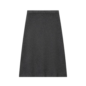 Jupe courte tricotée pour femmes en gris anthracite avec coupe trapèze élégante
