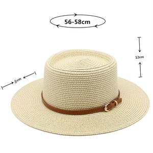 Dimensioni dettagliate del cappello di paglia beige con altezza 12cm e tesa larga 8cm