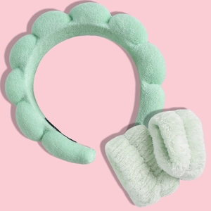Microfiber spa set with plush mint green headband and wristbands for facial washing