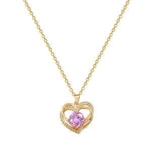 Collier double cœur rose plaqué or avec pierres de zircone étincelantes