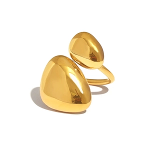 Modern 18K gold-plated irregular geometric open ring with polished pebble design