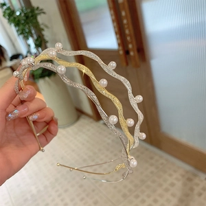 Fairy wave pearl headband with rhinestones in gold and silver finish for women