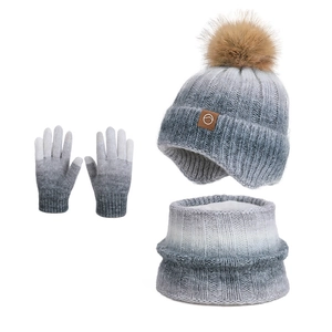 Winterset für Kinder mit Strickmütze, Bommel, Schal und Handschuhen in Grau-Weiß