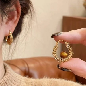Vintage Alloy Earrings With Tiger Eye Stone Bead And Silver Earring Post Retro Minimalist Gold Ear Buckles For Women