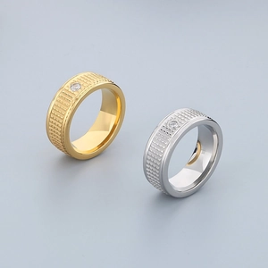 Titanium steel ring set for men and women featuring checkered texture and inset diamond