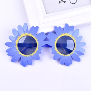Occhiali da sole divertenti a forma di margherita blu per feste di compleanno bimbi
