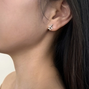 Exquisite S925 sterling silver airplane stud earrings for women with zircon inlay