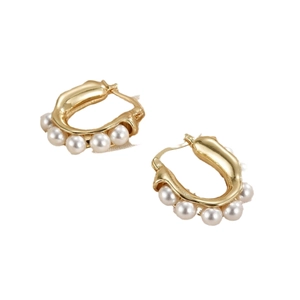 Elegant U-shape gold-plated hoop earrings with five round white pearls in vintage French style