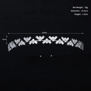 Detail view of silver crystal headband with dimensions 12.5cm diameter and 13mm height