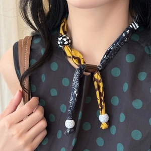 Handmade Ethnic Fabric Printed Heart Pendant Necklace With Wood And Resin Beads Bohemian Vintage Jewelry For Women