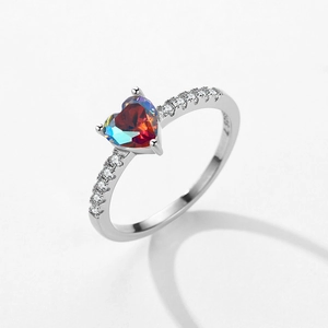 Bague en argent sterling S925 avec une pierre précieuse en zircone colorée en forme de cœur