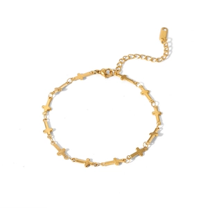 Collier croix en acier inoxydable plaqué or 18 carats avec fermoir et chaîne d'extension