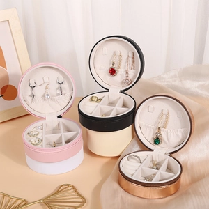 Portable PU leather round jewelry organizer box for rings and necklaces in three colors