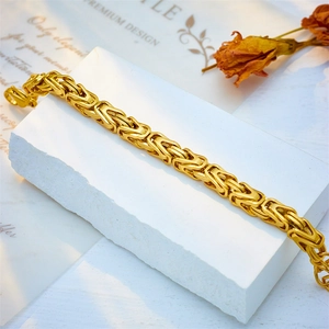 Golden Byzantine style heavy metal link chain bracelet for men with punk street style design