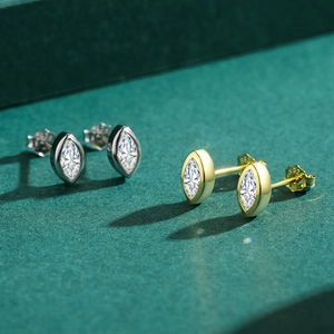 S925 sterling silver marquise-cut zircon stud earrings in silver and gold finishes