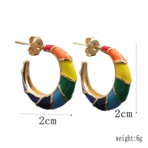 Rainbow enamel C-shaped stud earrings in gold metal with 2cm size and 6g weight details