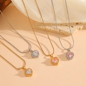 Elegante Herz-Halsketten in Gold und Silber mit bunten Zirkonsteinen für Damen