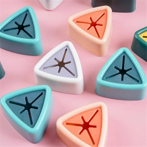 Creative triangle silicone towel holders in assorted pastel colors for wall storage