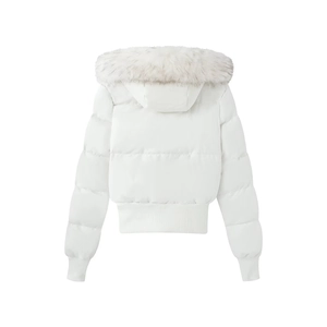 Detail of the white hooded padded jacket featuring a luxurious grey faux fur collar
