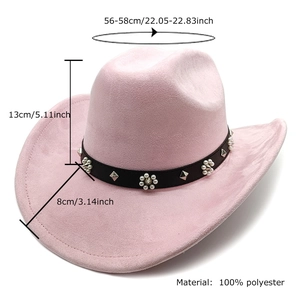 Chapeau de cowboy rose en suédine avec ceinture cloutée et détails de perles florales