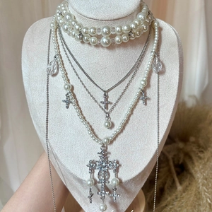 Vintage multilayer baroque pearl necklace with sparkling rhinestone cross pendants
