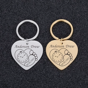 Porte-clés cœur en acier inoxydable personnalisé avec gravure de naissance et date