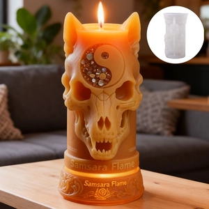 Künstlerische Wolfsschädel-Kerze in Bernstein mit Yin-Yang-Symbol und Silikonform-Set
