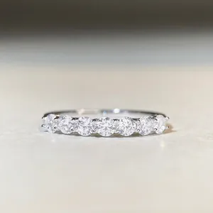 925 Sterling Silver Seven Princesses Row Ring For Women Minimalist Round Rhinestone Stackable Eternity Band Wedding Jewelry
