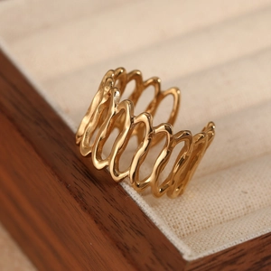 Minimalist gold 316 stainless steel hollow wave open ring with a wide scalloped design