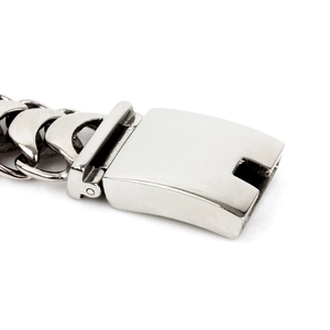 Polished stainless steel dragon bone chain bracelet with durable metal buckle clasp