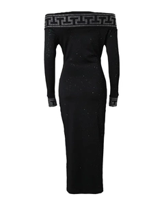 Elegantes schulterfreies Paillettenkleid in Schwarz mit silbernem Mäander-Muster