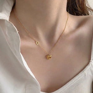 Titanium Steel Heart Pendant Necklace For Women Minimalist Gold Electroplated Double Heart Elegant Jewelry Daily Commuter Gift