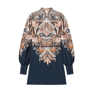 Vue arrière de robe bleu marine à imprimé paisley avec manches lanterne et poignets