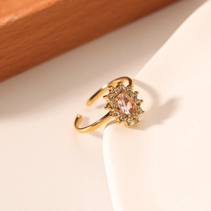 18K vergoldeter Edelstahl-Sonnenblumenring mit rosa Zirkon und weißen Kristallen