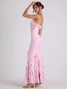Robe de soirée longue rose dos nu à licou avec ourlet à volants superposés et coupe ajustée