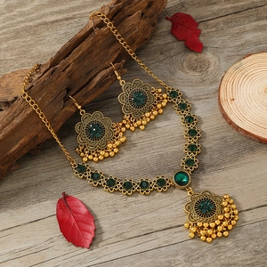 Retro Palace Luxury Necklace And Earrings Jewelry Alloy Green Zircon Tassel Ethnic For Women