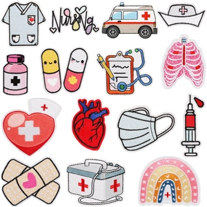 Medizinische Krankenpflege Bestickte Aufnäher Cartoon Krankenwagen Krankenschwester Hut Herz Organ Stoff Applikation DIY Kleidung Dekoration