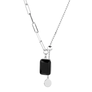 Geometric zircon necklace with 925 silver chain and black rectangular gemstone pendant
