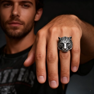 Men's vintage silver tiger head ring in solid stainless steel with embossed details